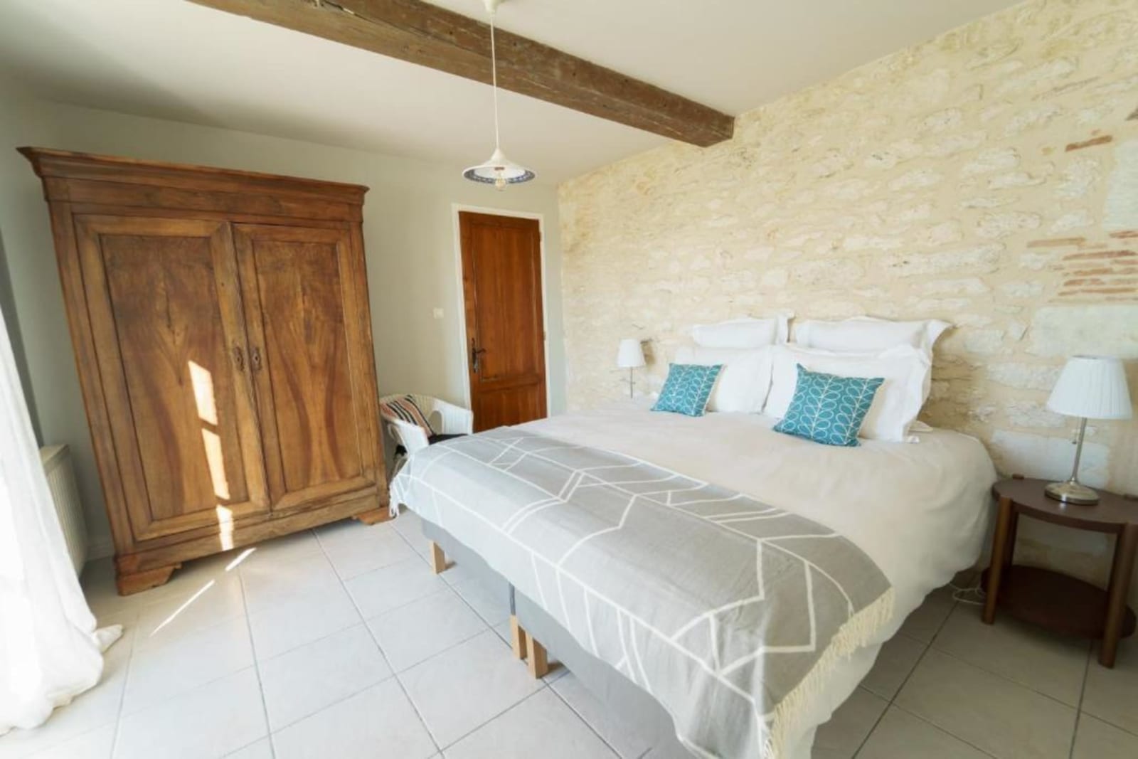 ST. ANDRÉ: Double or Twin Room with Pool View